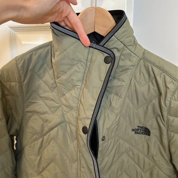 Northface Jacket - Picture 8 of 13